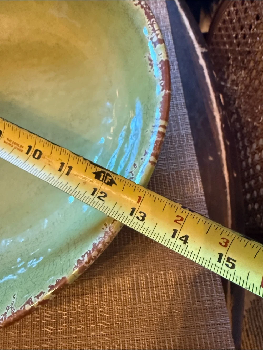 Williams Sonoma “Rustic” melamine Large Green Serving Bowl - Picture 3 of 4